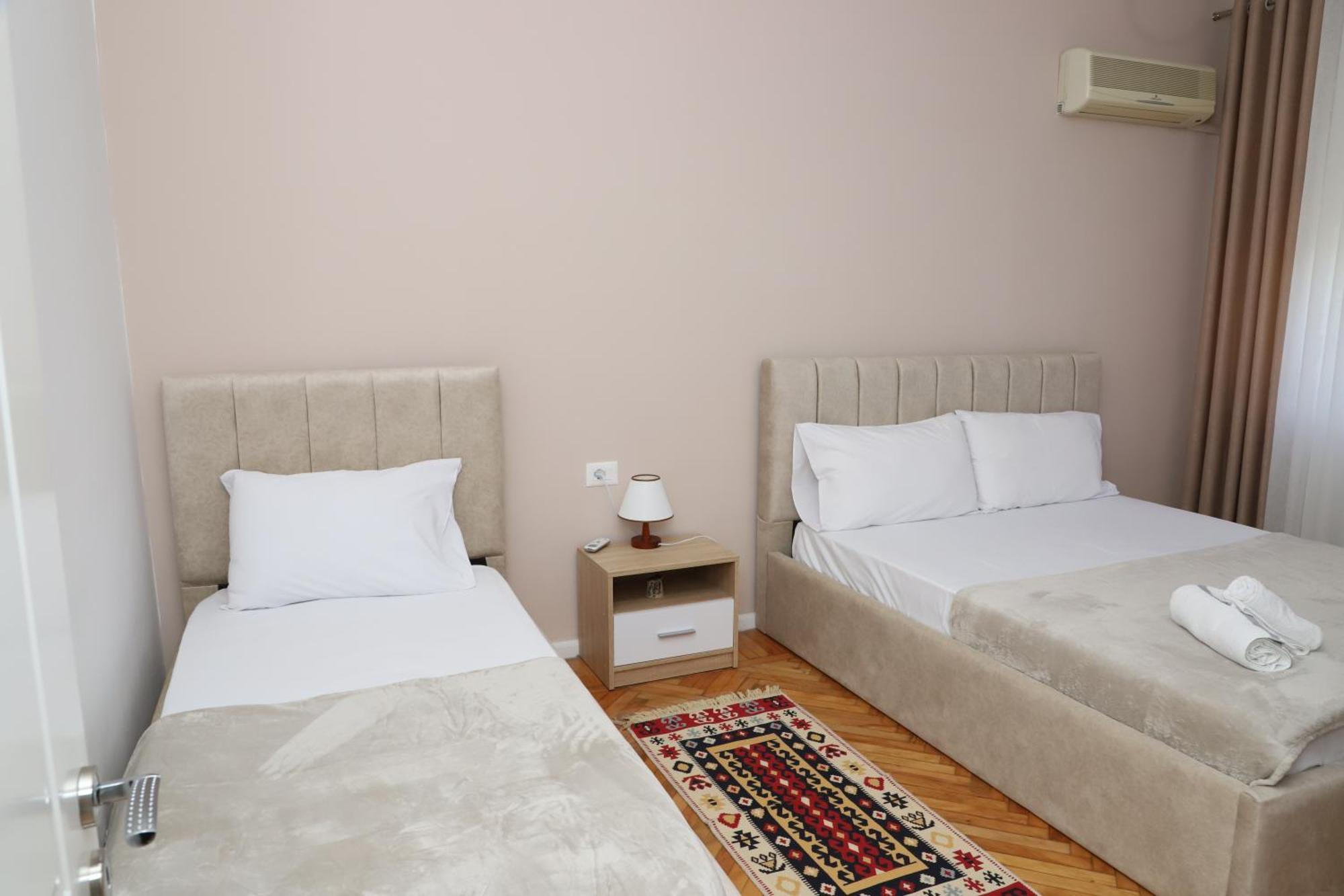 Beratinus Apartment In Berat Center Exterior photo