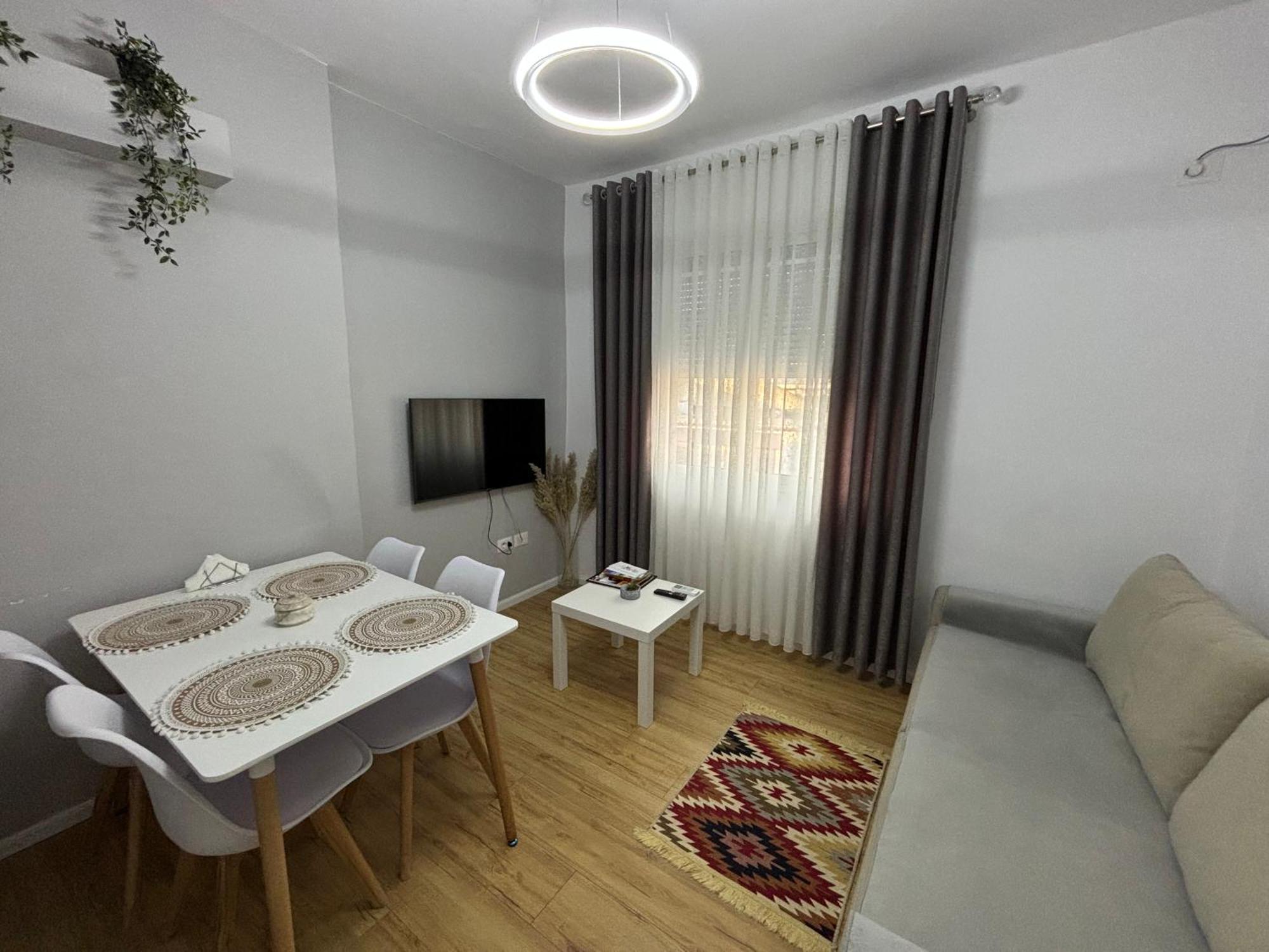 Beratinus Apartment In Berat Center Exterior photo